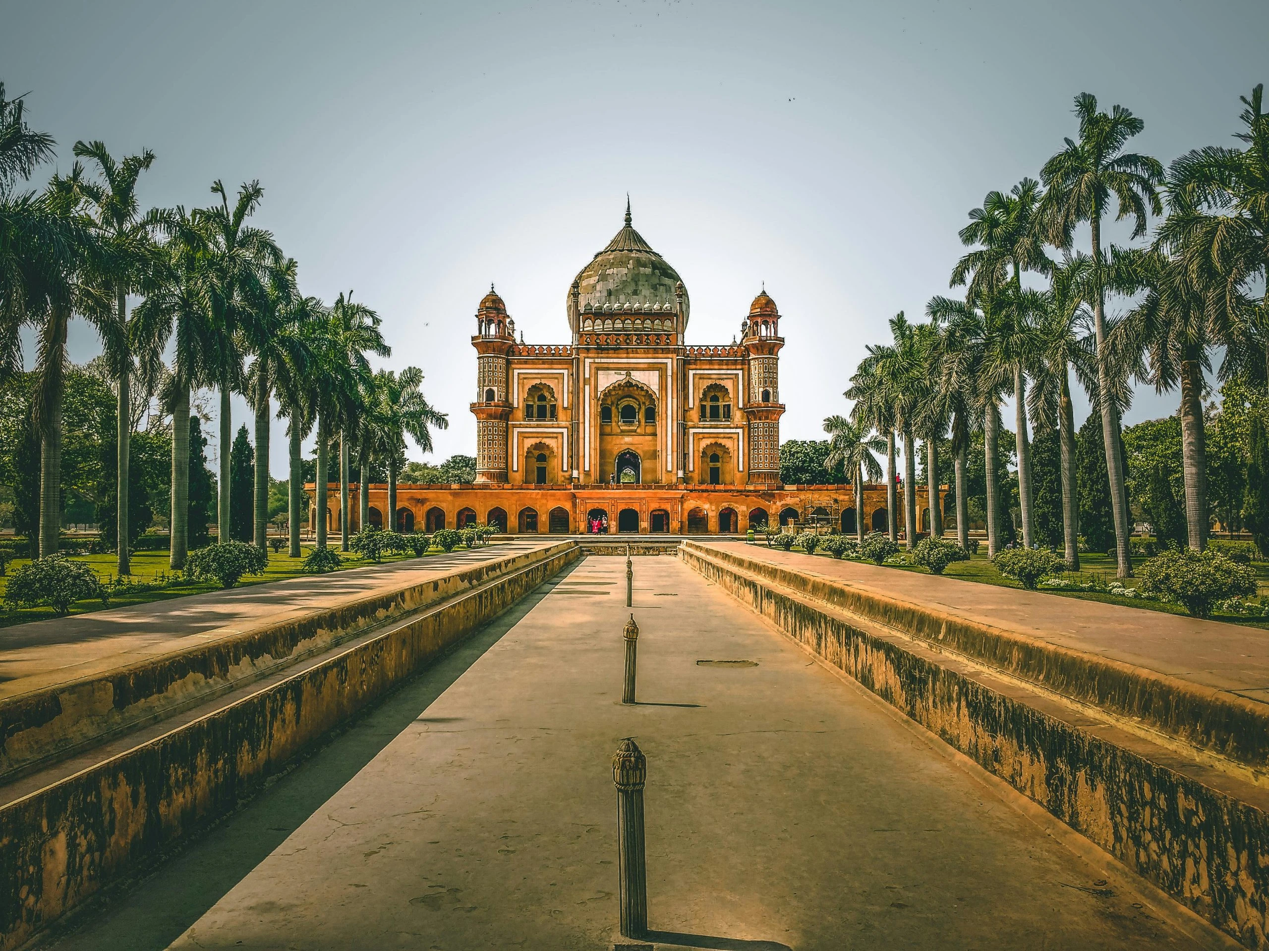 India government cracks down on celebrities advertising offshore gambling