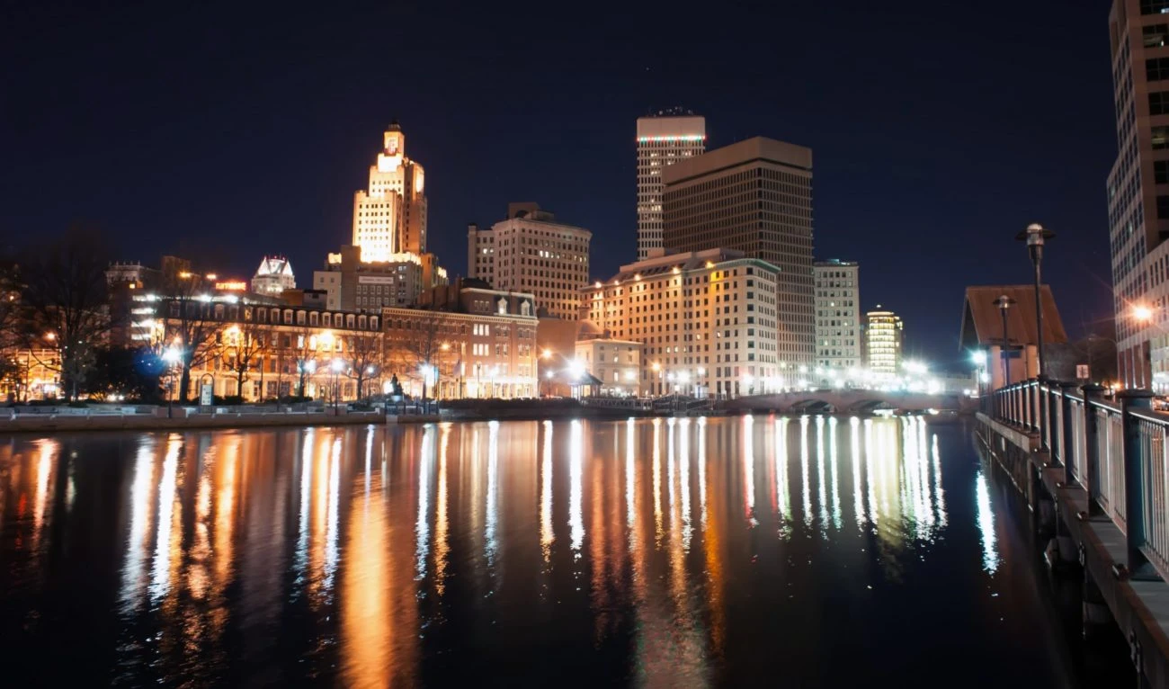 Rhode Island sports betting revenue plummets 42% in February
